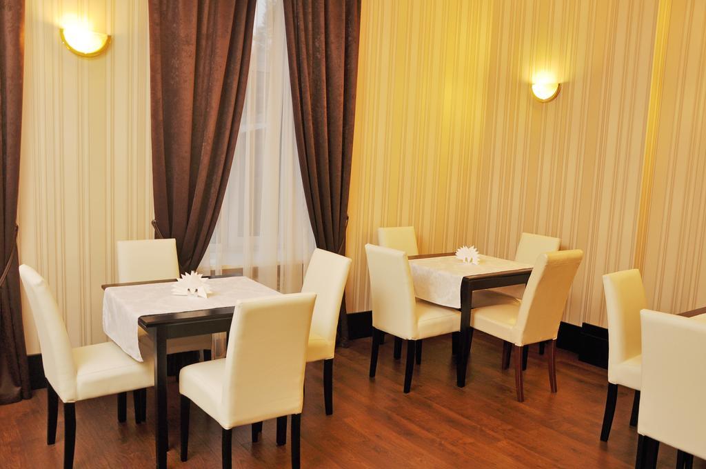Hotel Business Apartments Dnipro Exteriör bild