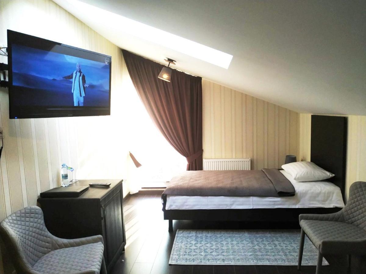 Hotel Business Apartments Dnipro Exteriör bild