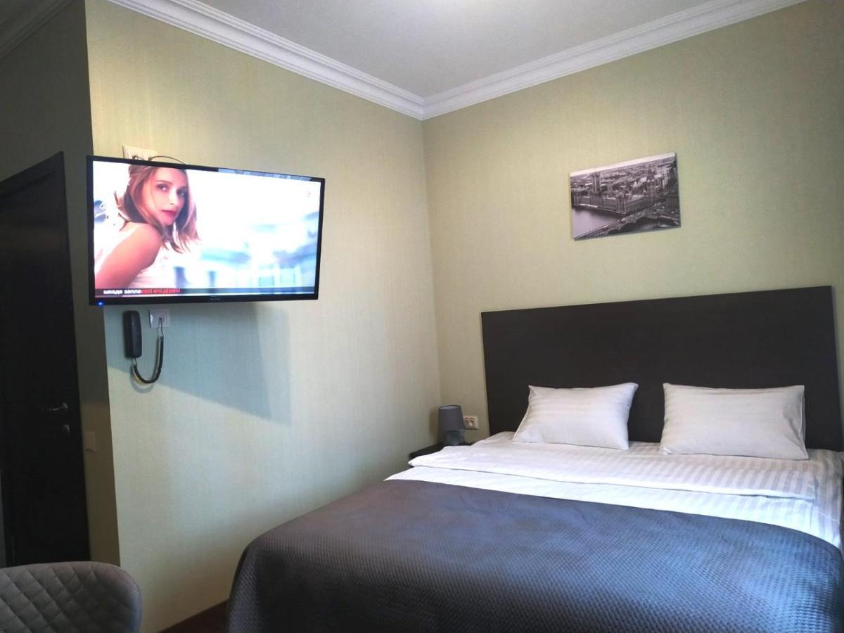 Hotel Business Apartments Dnipro Exteriör bild